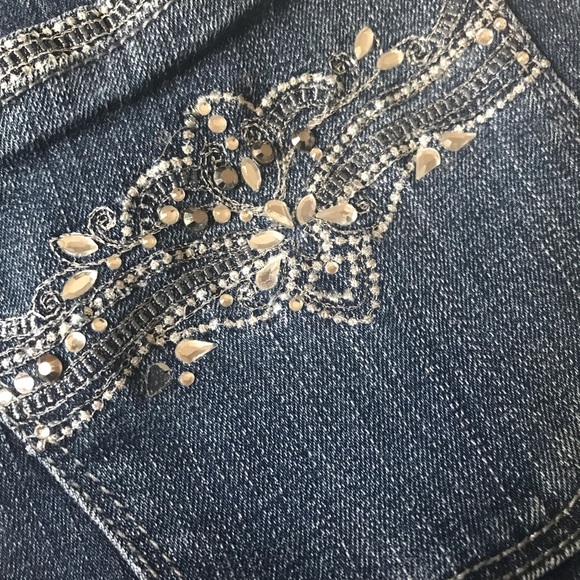 White House Black Market Boot Leg 6 R Jeans - Picture 3 of 8